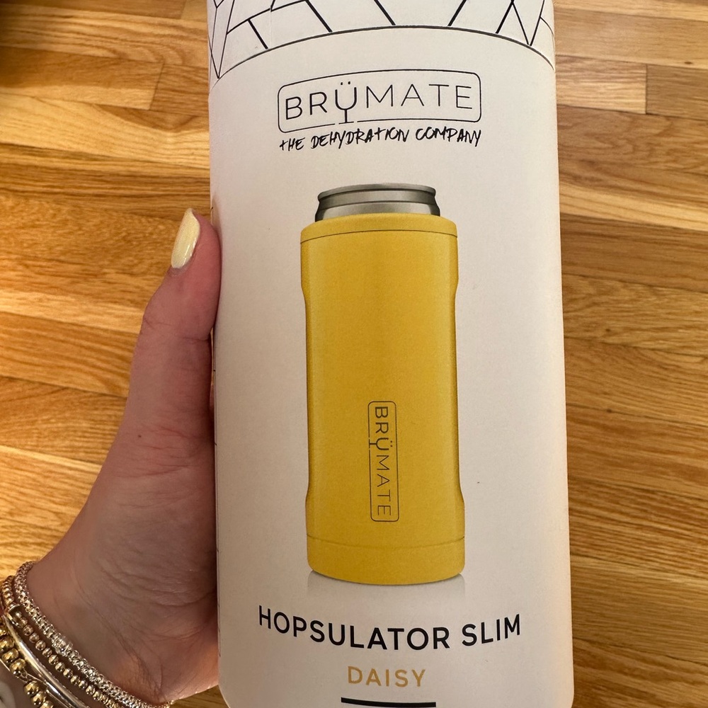 Brand New!! BrüMate Hopsulator Slim Daisy